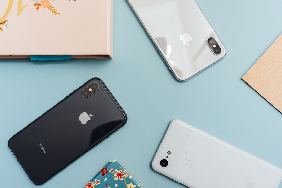 腾龙娱乐 APP 赛程与阵容界面示意